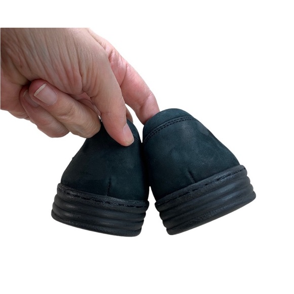 Mephisto Damien Black Perforated Nubuck Leather Slip On Loafers. Euro 9, US 9.5 - Picture 4 of 6